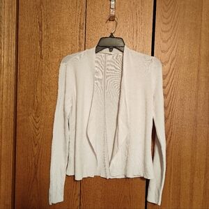 Elegant White Women's Sweater